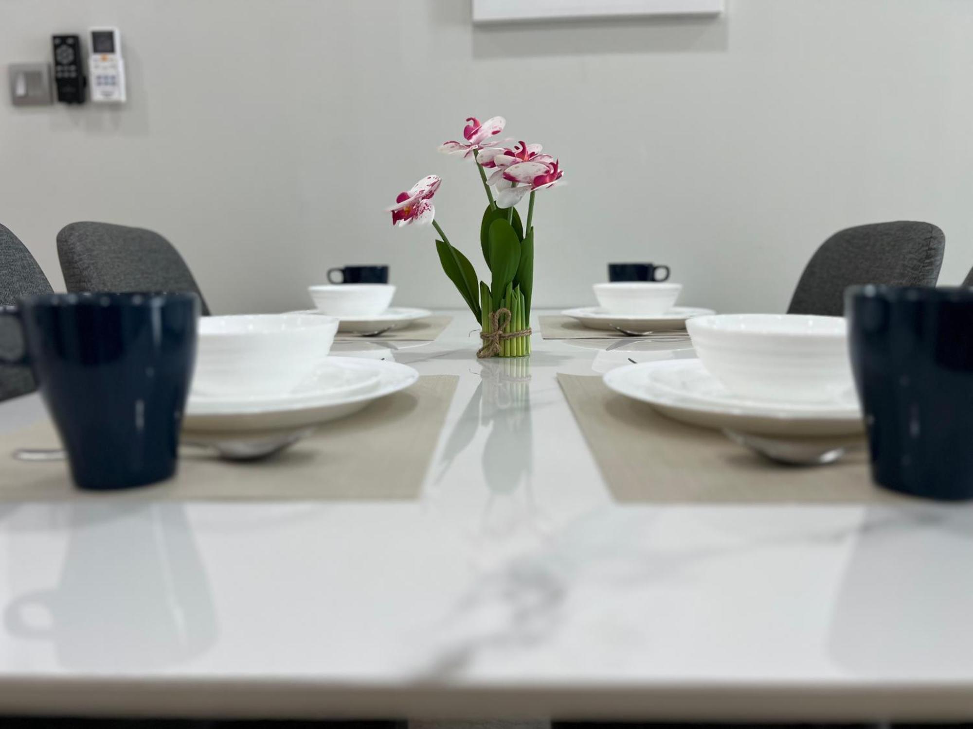 Sky Suites At Klcc By Mitstay Kuala Lumpur Ngoại thất bức ảnh