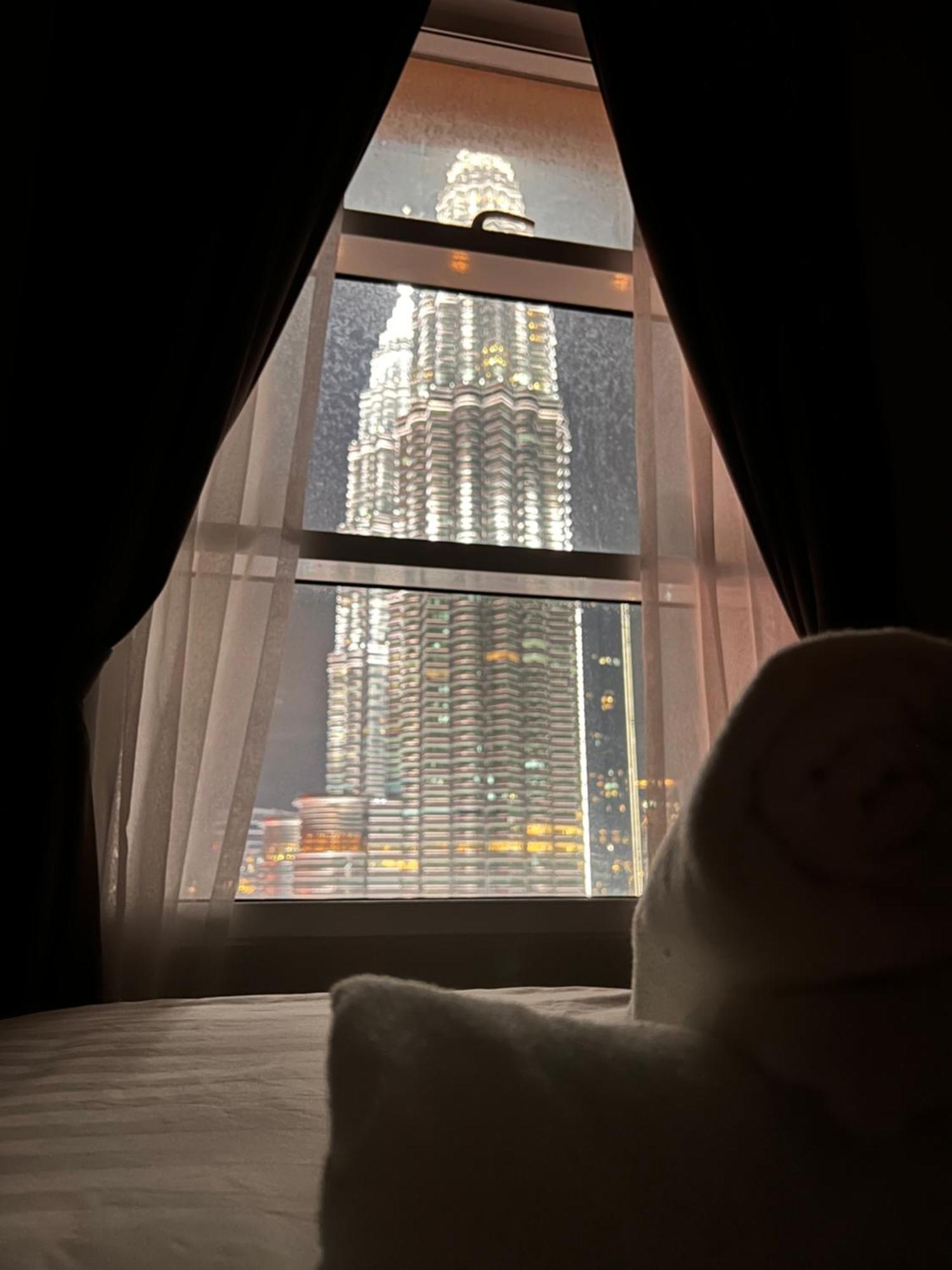 Sky Suites At Klcc By Mitstay Kuala Lumpur Ngoại thất bức ảnh