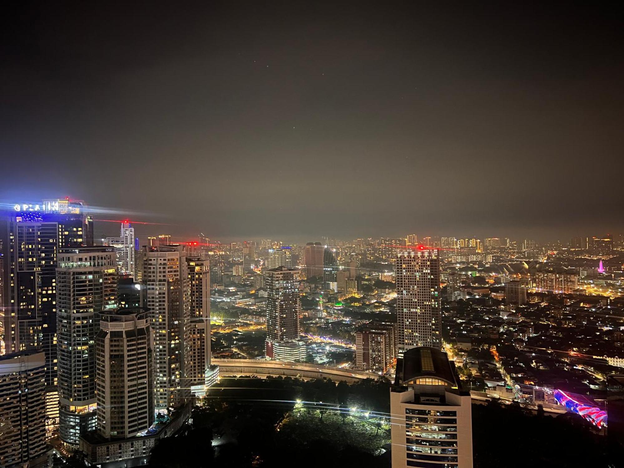 Sky Suites At Klcc By Mitstay Kuala Lumpur Ngoại thất bức ảnh