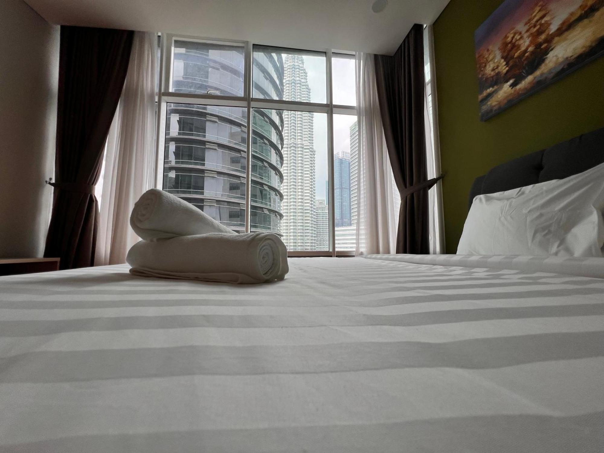 Sky Suites At Klcc By Mitstay Kuala Lumpur Ngoại thất bức ảnh