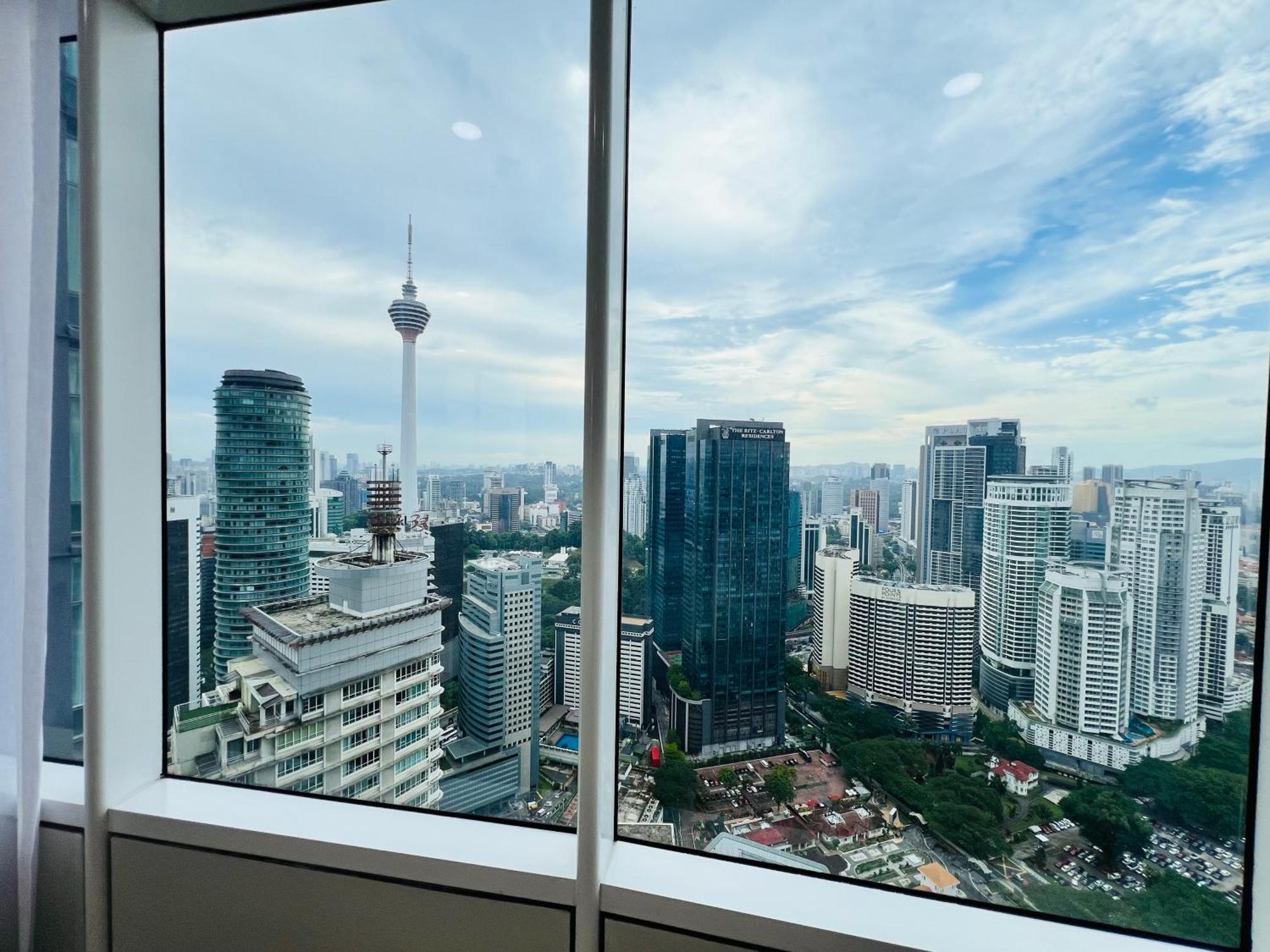 Sky Suites At Klcc By Mitstay Kuala Lumpur Ngoại thất bức ảnh